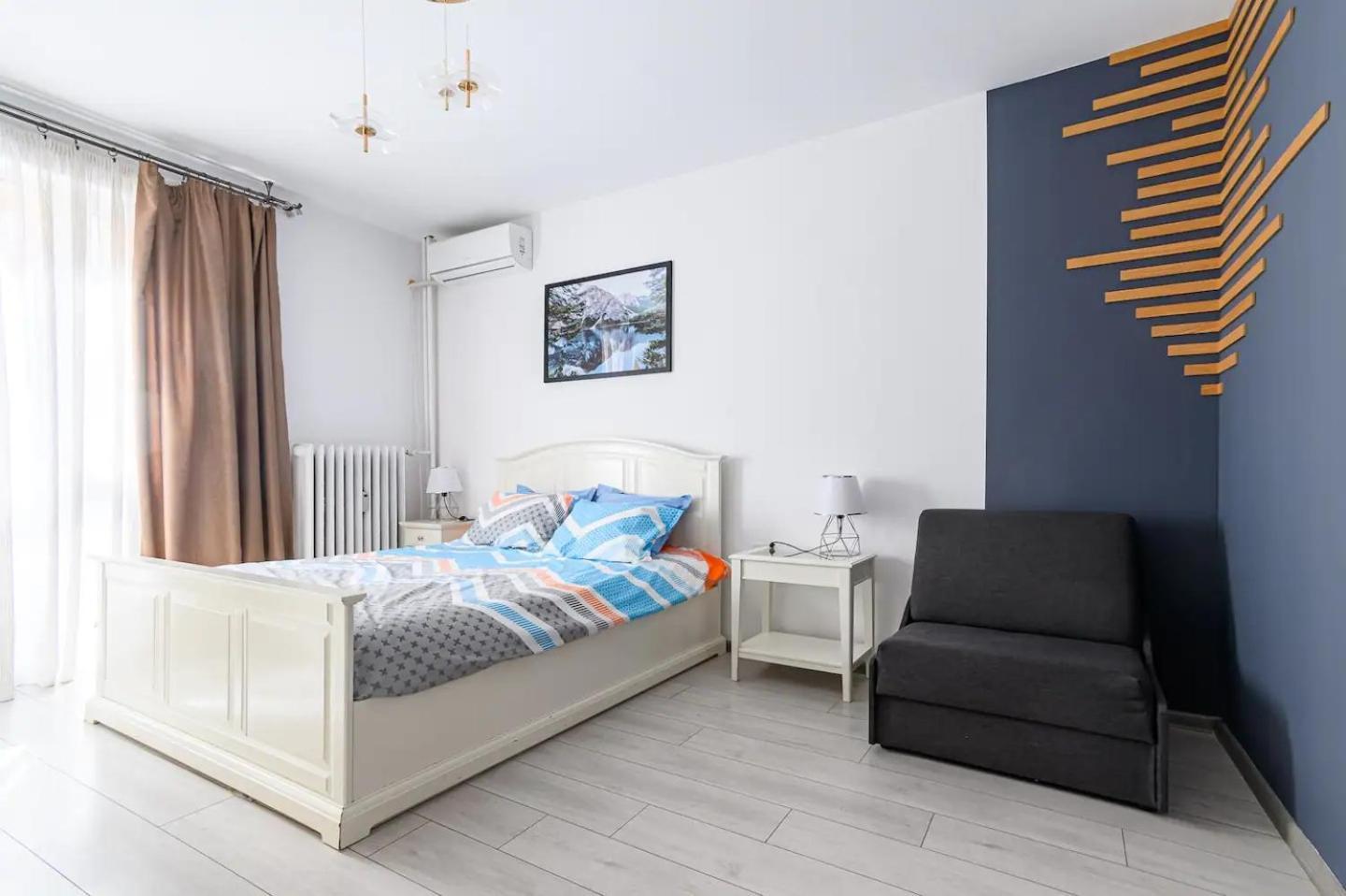 10 Seconds Away From The Main Street, Free Secured Parking * Sofia